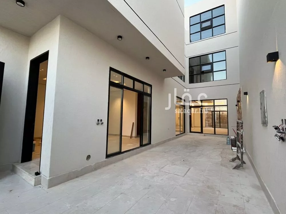 فيلا 6 غرف في المهدية 4