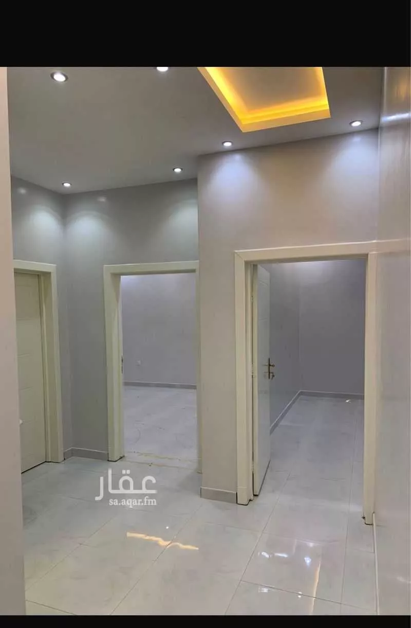 3 bedroom villa in Al Mahdiyyah, Riyadh 6
