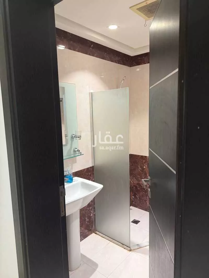 دور 4 غرف في الملقا 3