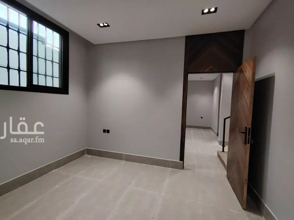 5 bedroom duplex in Okaz 3