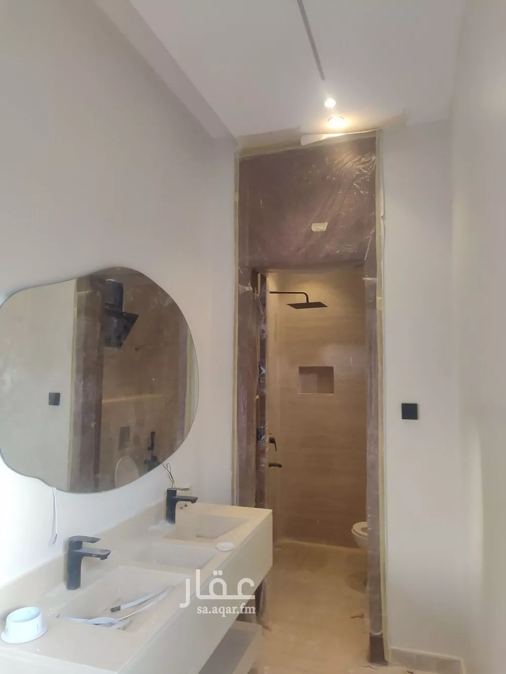 5 bedroom floor in Dhahrat Namar 3