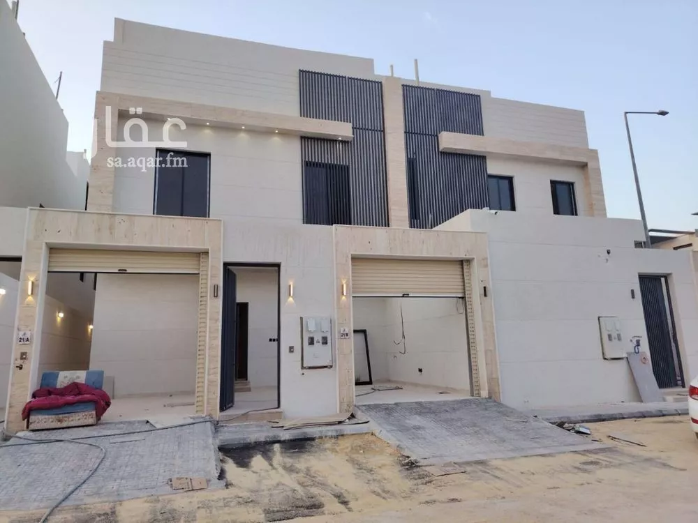 5 bedroom duplex in Okaz 2