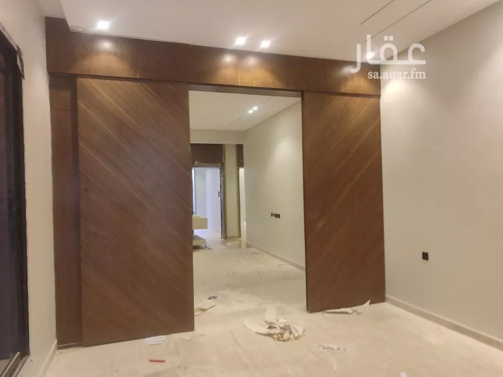 5 bedroom floor in Dhahrat Namar 4