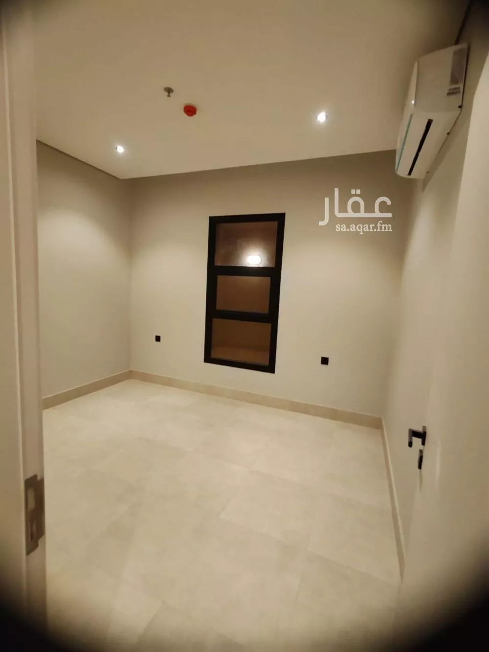 شقة 3 غرف في العارض 1