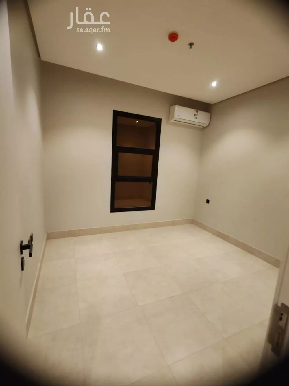 شقة 3 غرف في العارض 4