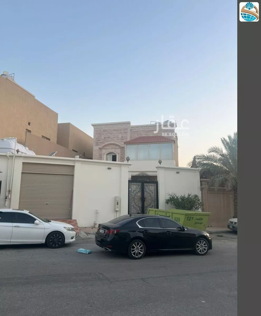 فيلا 10 غرف في الندى