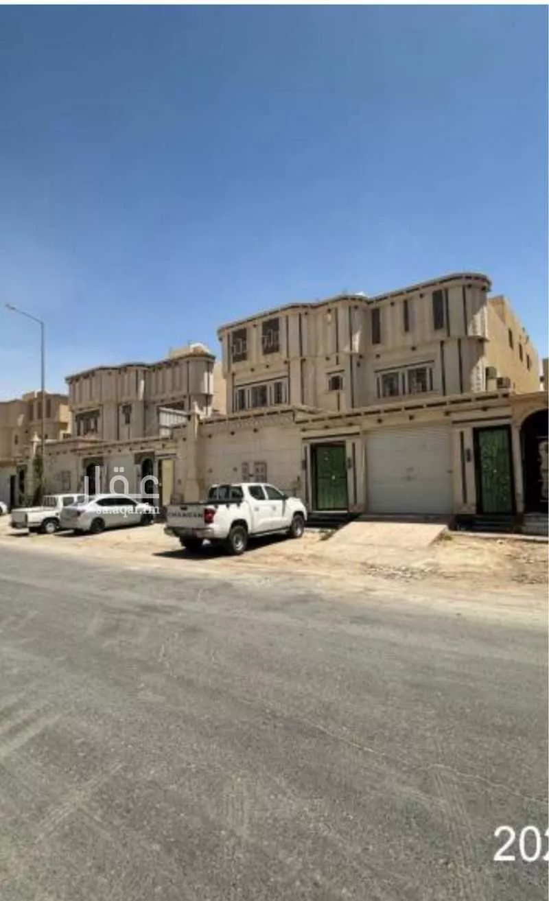 فيلا 15 غرف في الجنادرية 2