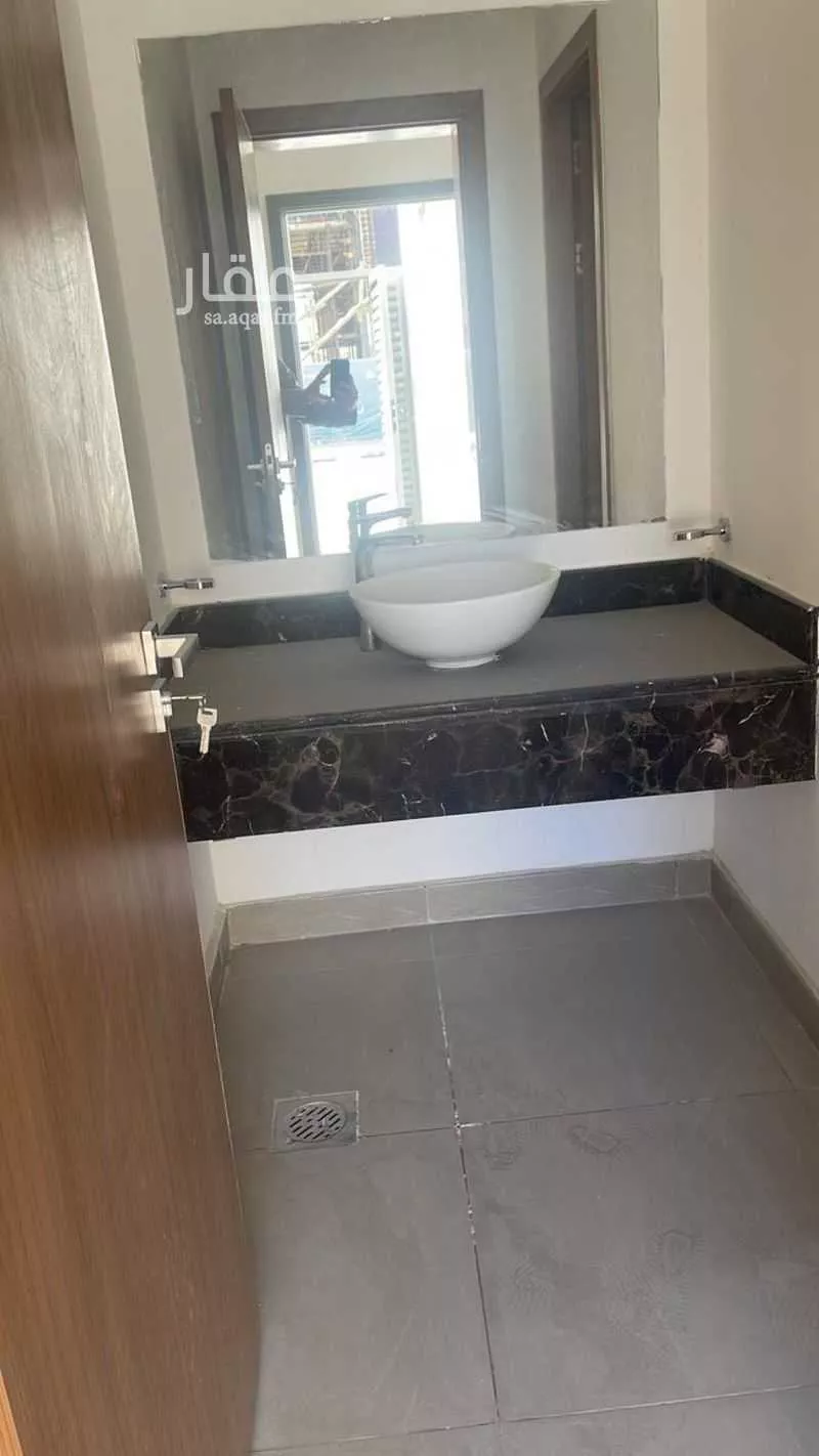 6 bedroom villa in Al Aridh, Riyadh 4