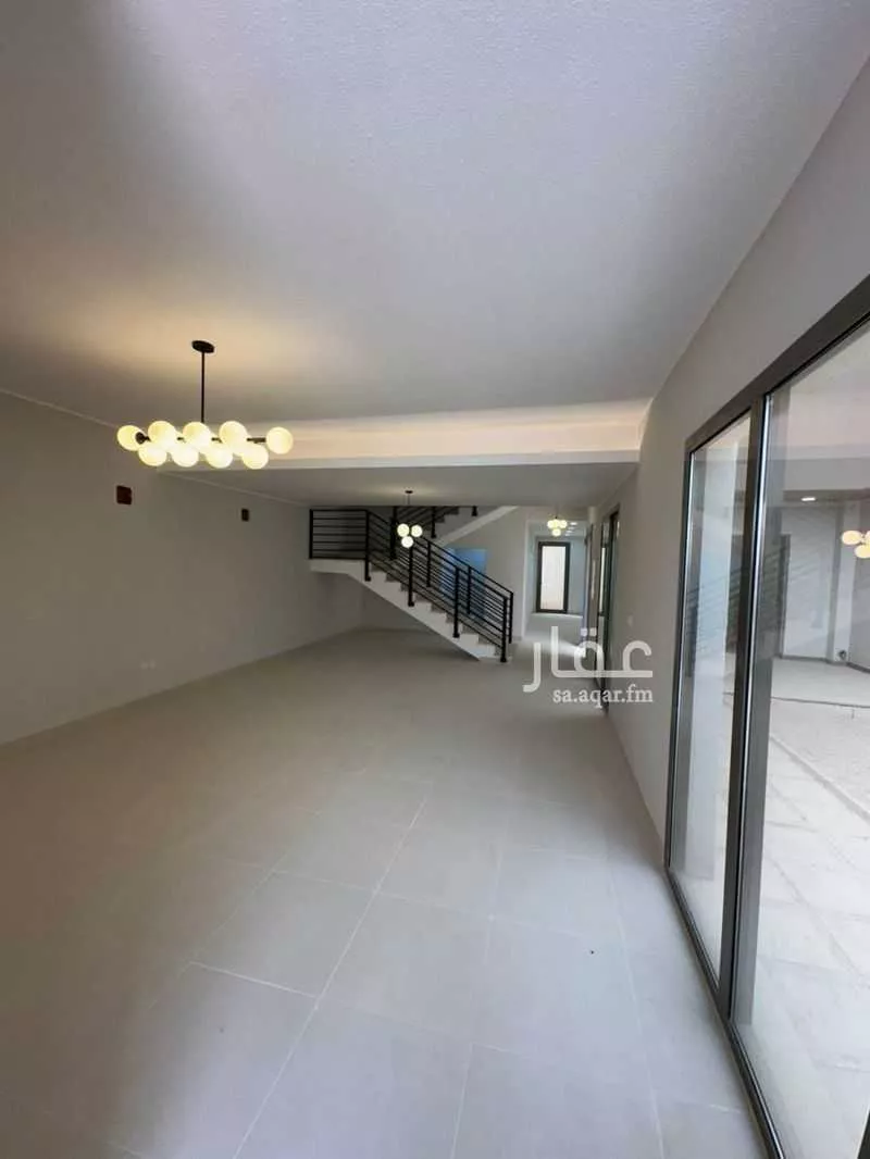 5 bedroom villa in Riyadh 2