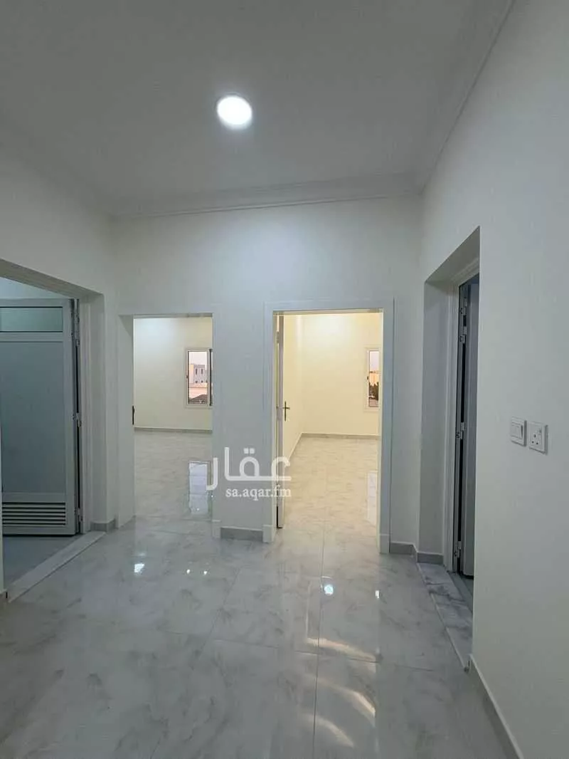 8 bedroom villa in Al Khuzama, Eastern Province 19