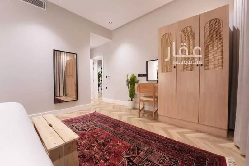 شقة 4 غرف في الملقا 5