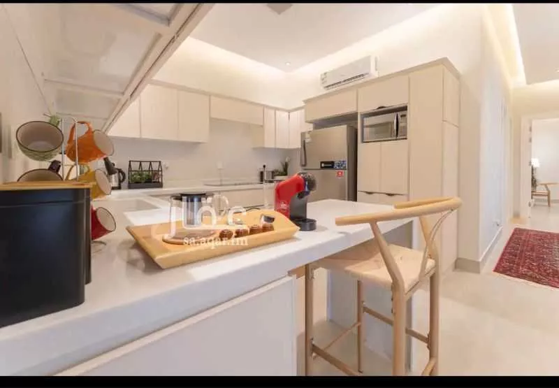 شقة 4 غرف في الملقا 2