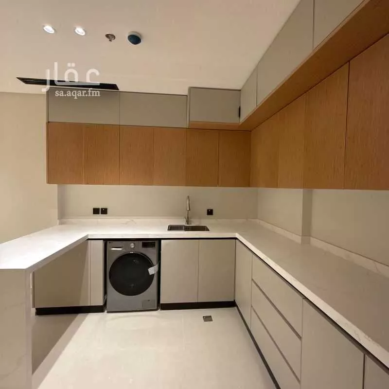 3 bedroom apartment in Al Bandariyah, Eastern Province 6