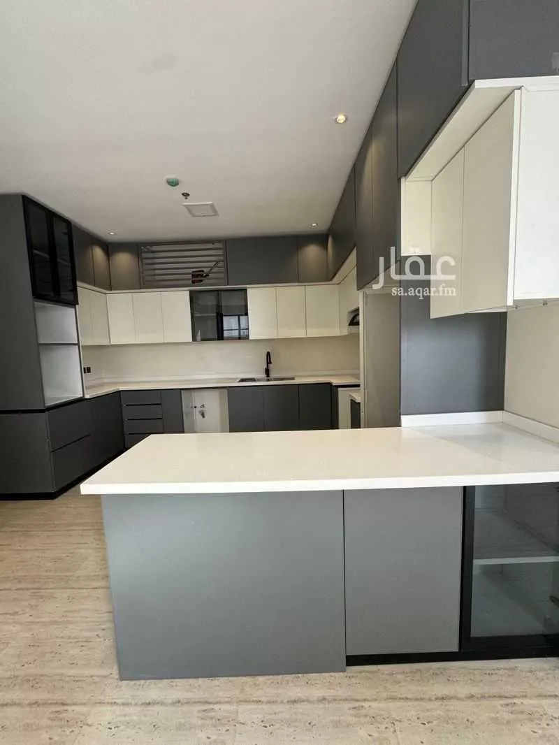 شقة 3 غرف في البحر 1