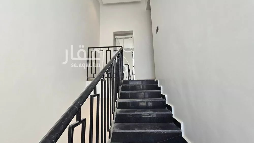 شقة 4 غرف في الجنادرية 3