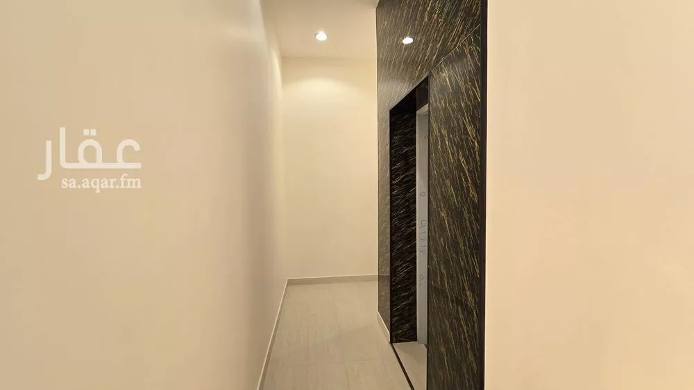 فيلا 5 غرف في الرمال 2