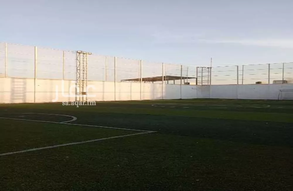 أرض 2500 م² في النظيم 4