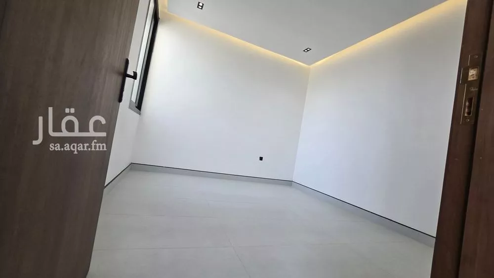 فيلا 5 غرف في الجنادرية 5