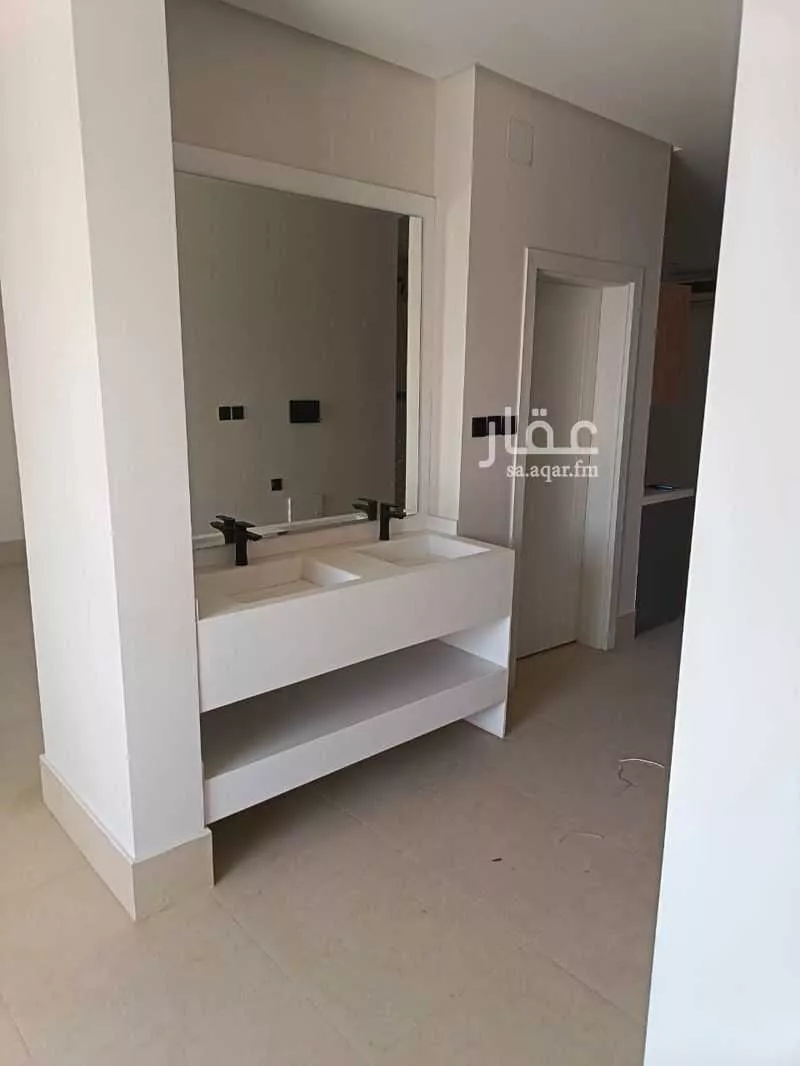 4 bedroom villa in Al Olaya, Riyadh 16