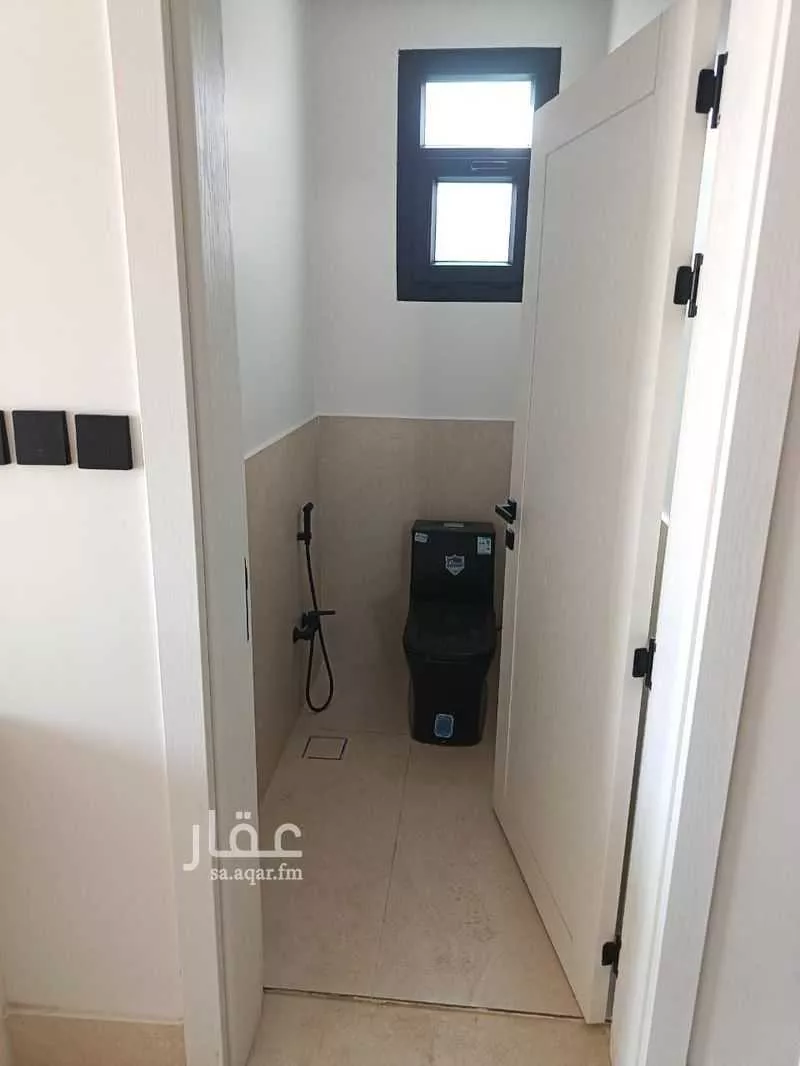 4 bedroom villa in Al Olaya, Riyadh 10