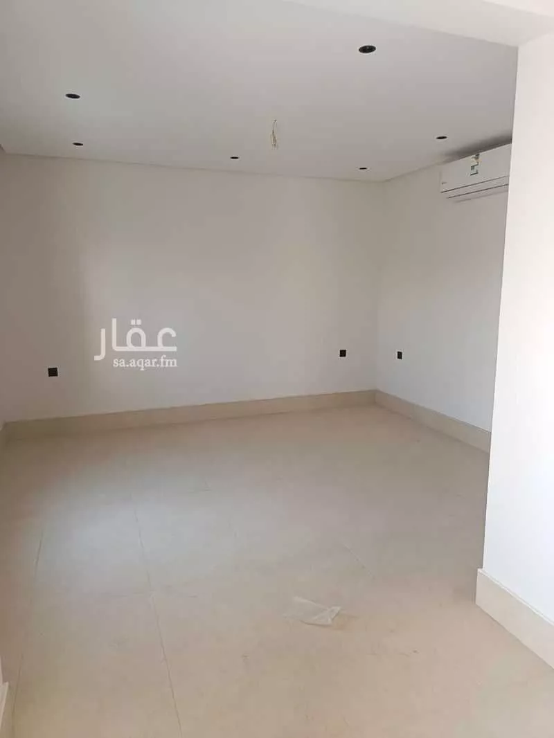 4 bedroom villa in Al Olaya, Riyadh 11