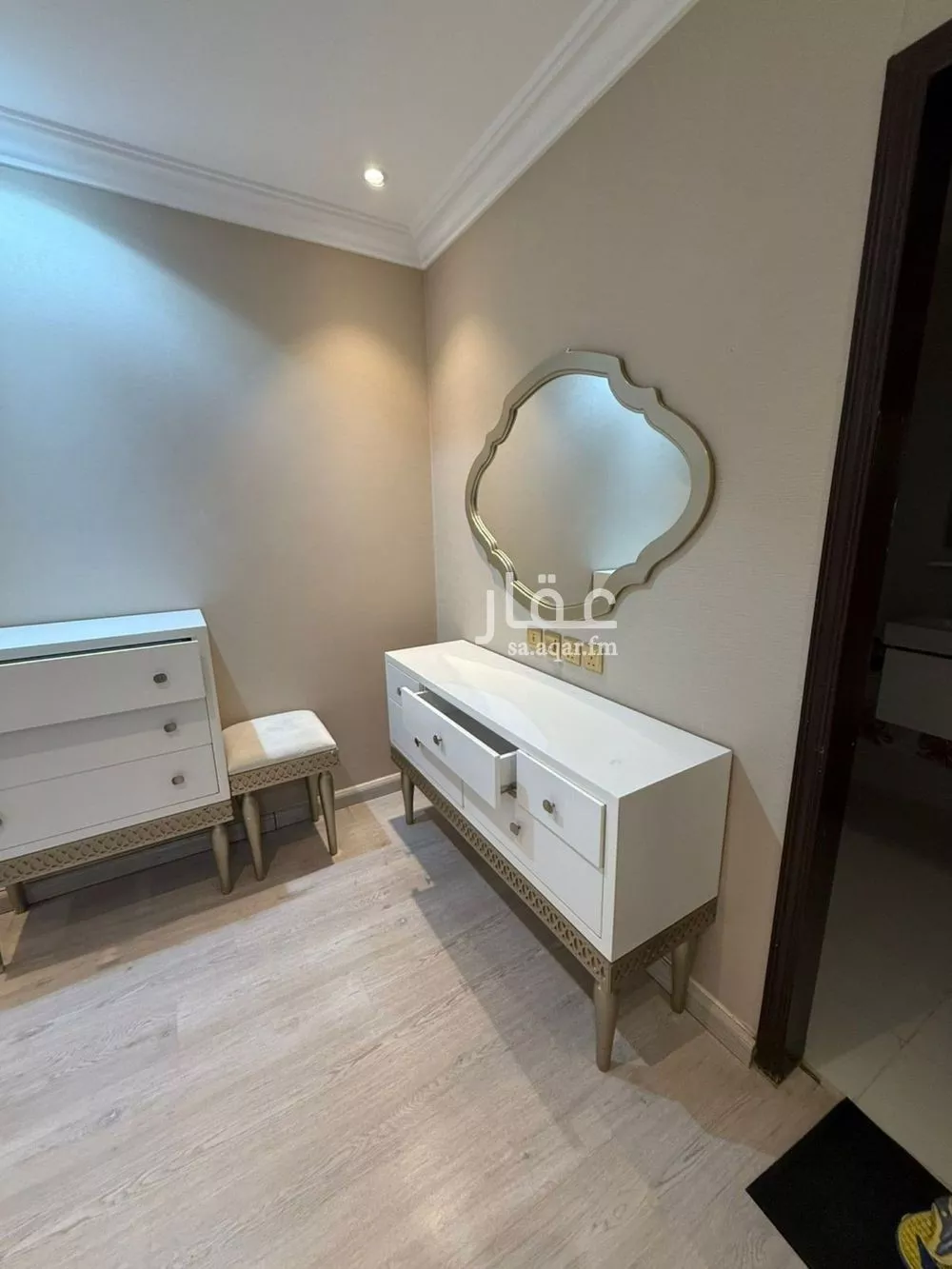 5 bedroom villa in Dhahrat Laban, Riyadh 7