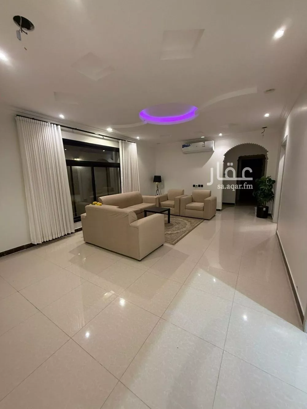 5 bedroom villa in Dhahrat Laban, Riyadh 9