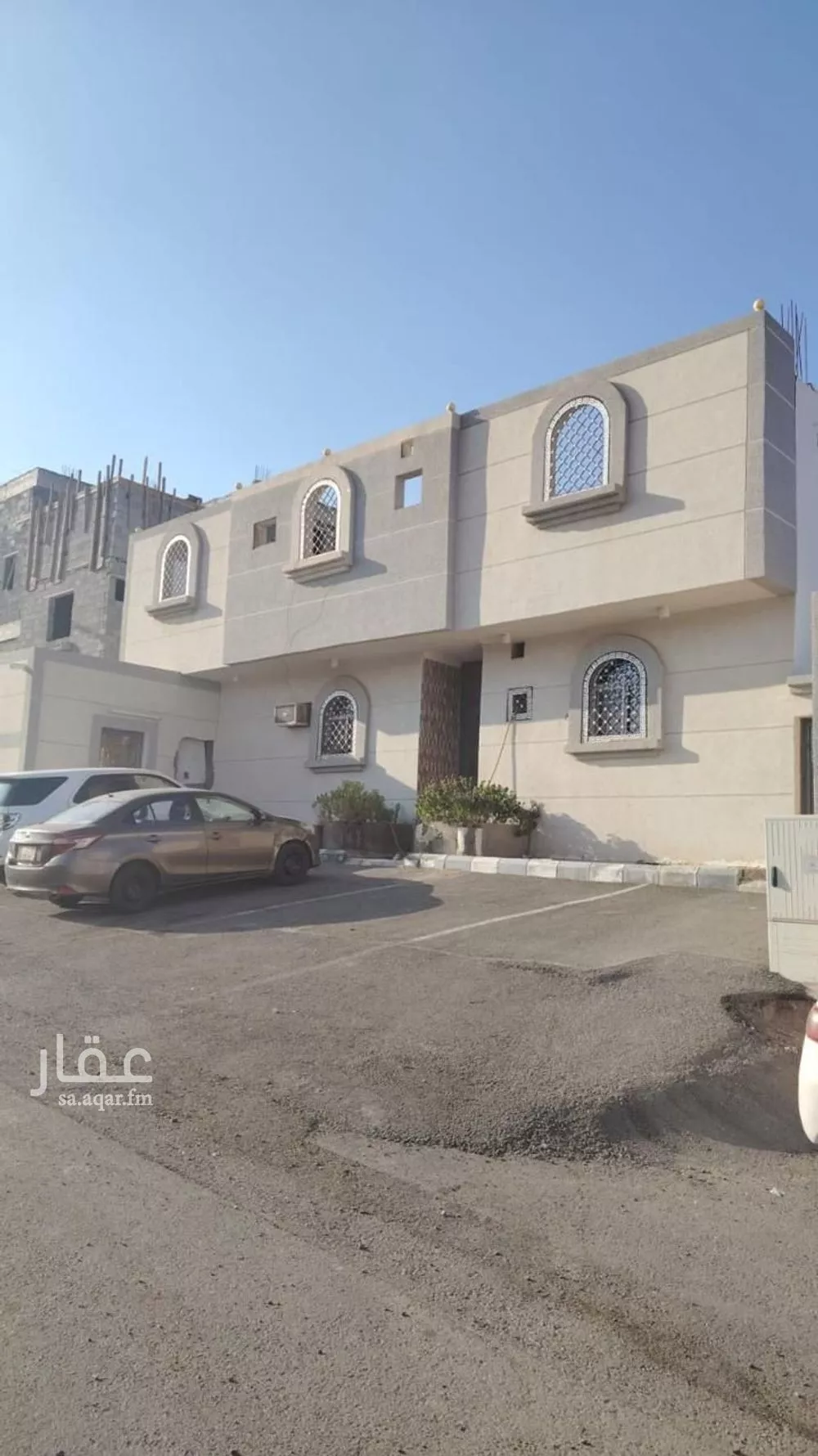 عمارة 600 م² في ابو كبير 4