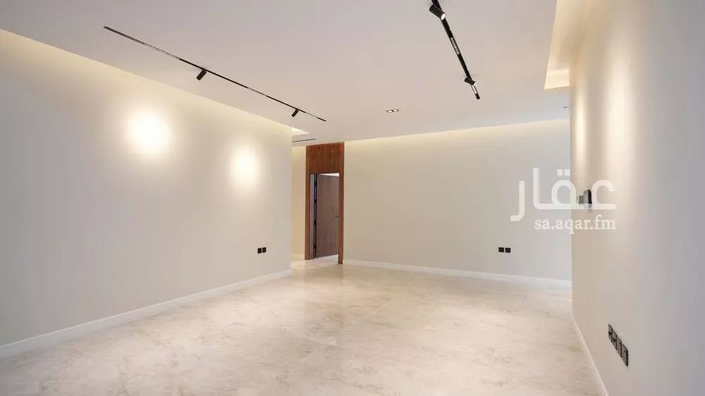 دور 3 غرف في العارض 3