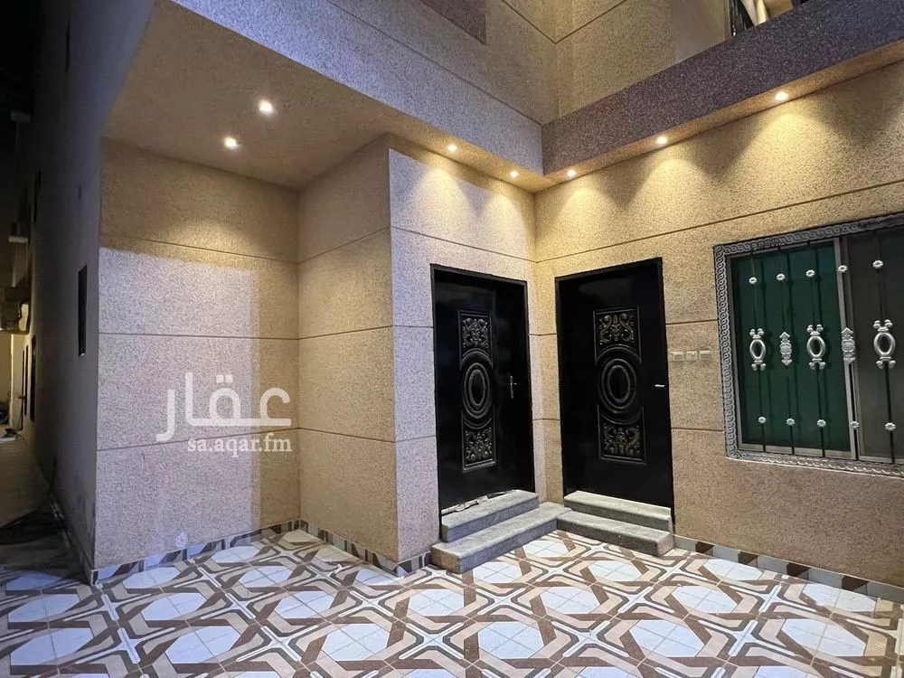 فيلا 4 غرف في الرمال 2