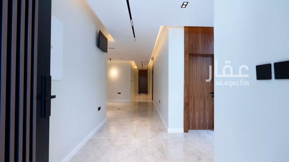 دور 3 غرف في العارض 2