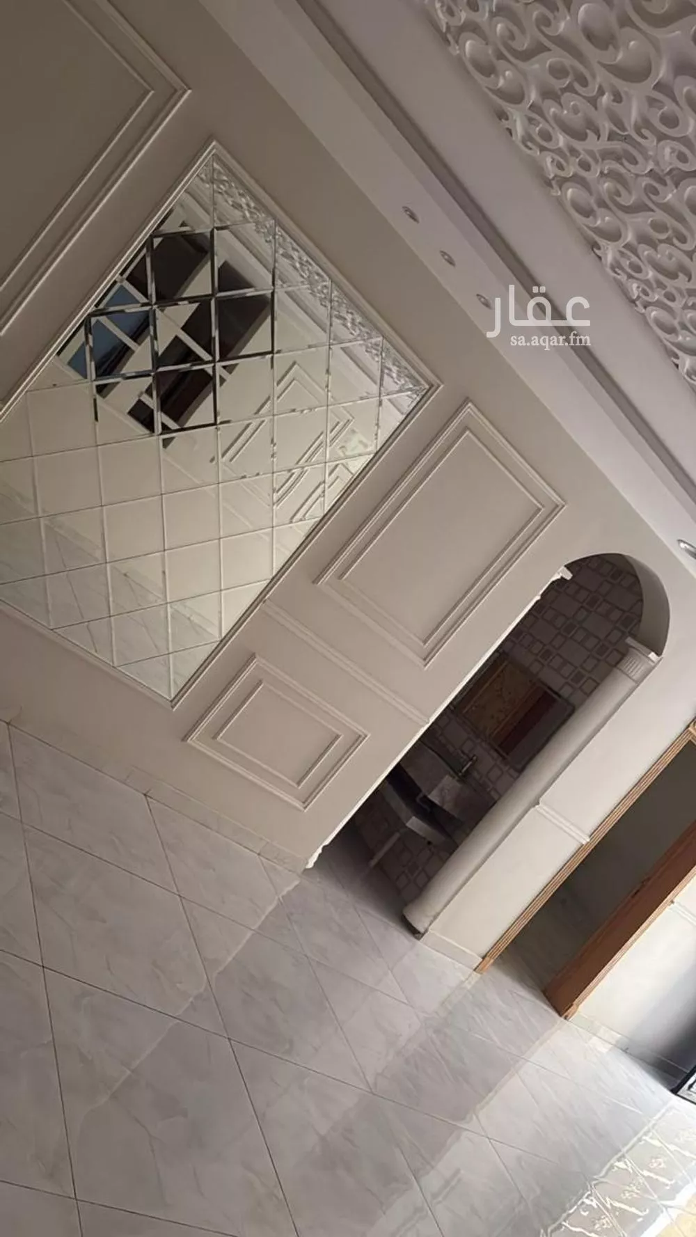5 bedroom villa in Al Janadriyah 1