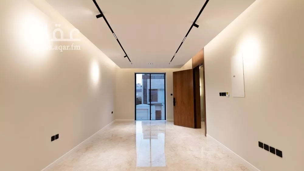 دور 3 غرف في العارض 3