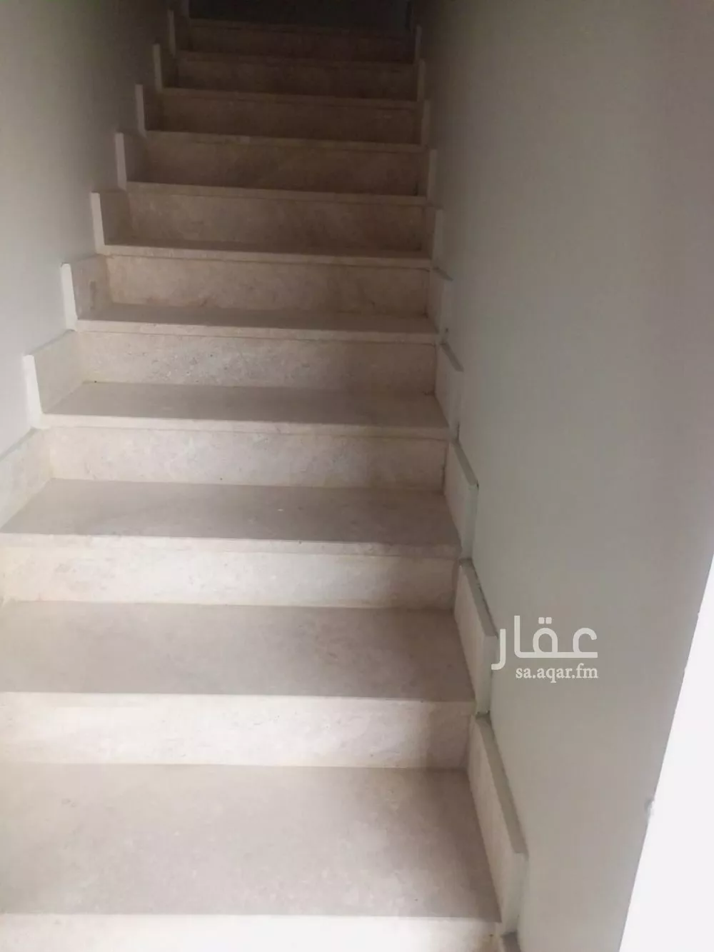 دور 3 غرف في السعادة 5