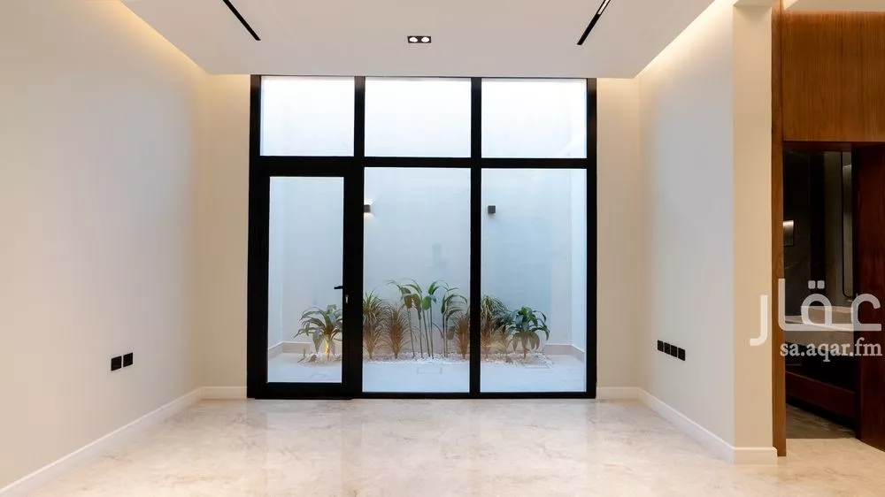 دور 3 غرف في العارض 5