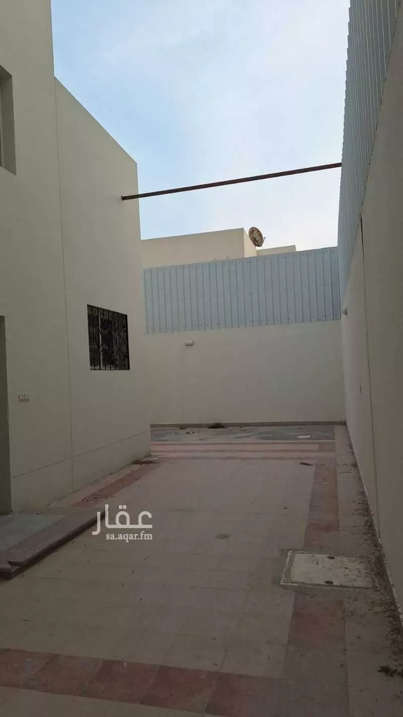 5 bedroom villa in As Sawari 4
