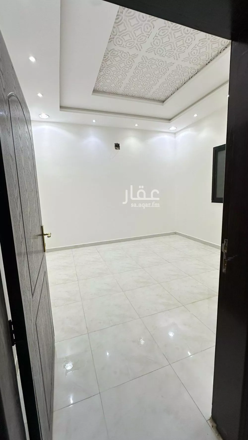 فيلا 9 غرف في الرمال 2