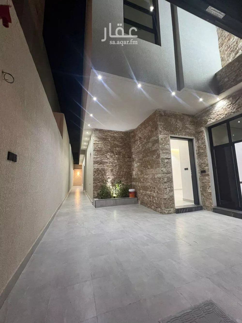 فيلا 9 غرف في الرمال 3