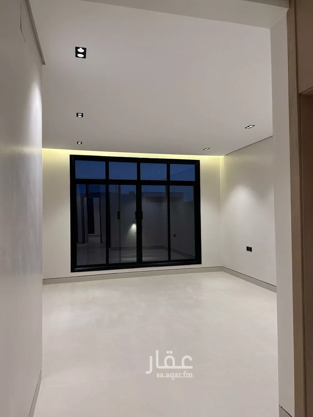 فيلا 8 غرف في الرمال 3