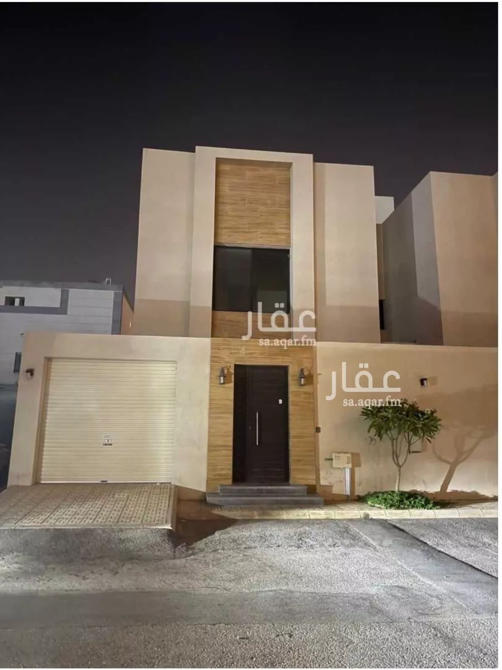 فيلا 4 غرف في العارض 1