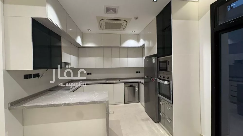 فيلا 4 غرف في النرجس 5