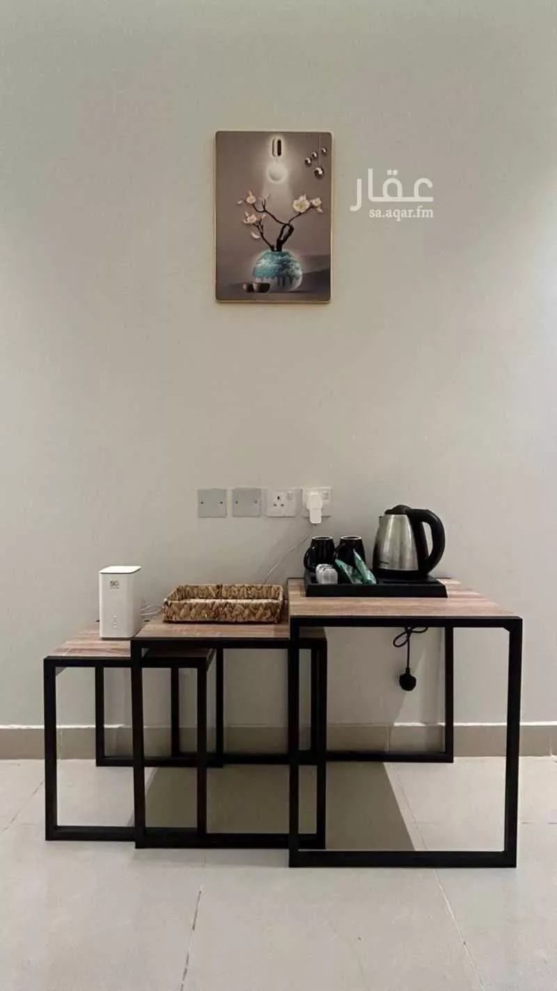 شقة 1 غرف في الملقا 5