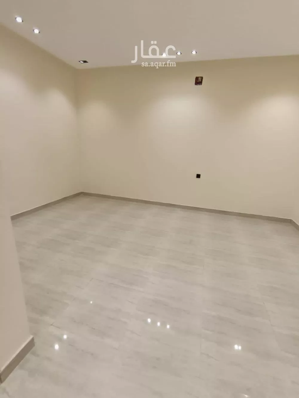 فيلا 6 غرف في ديراب 2