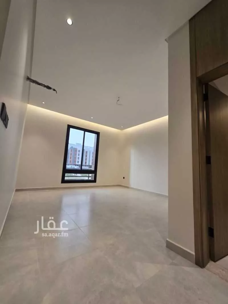 شقة 3 غرف في طيبة 5