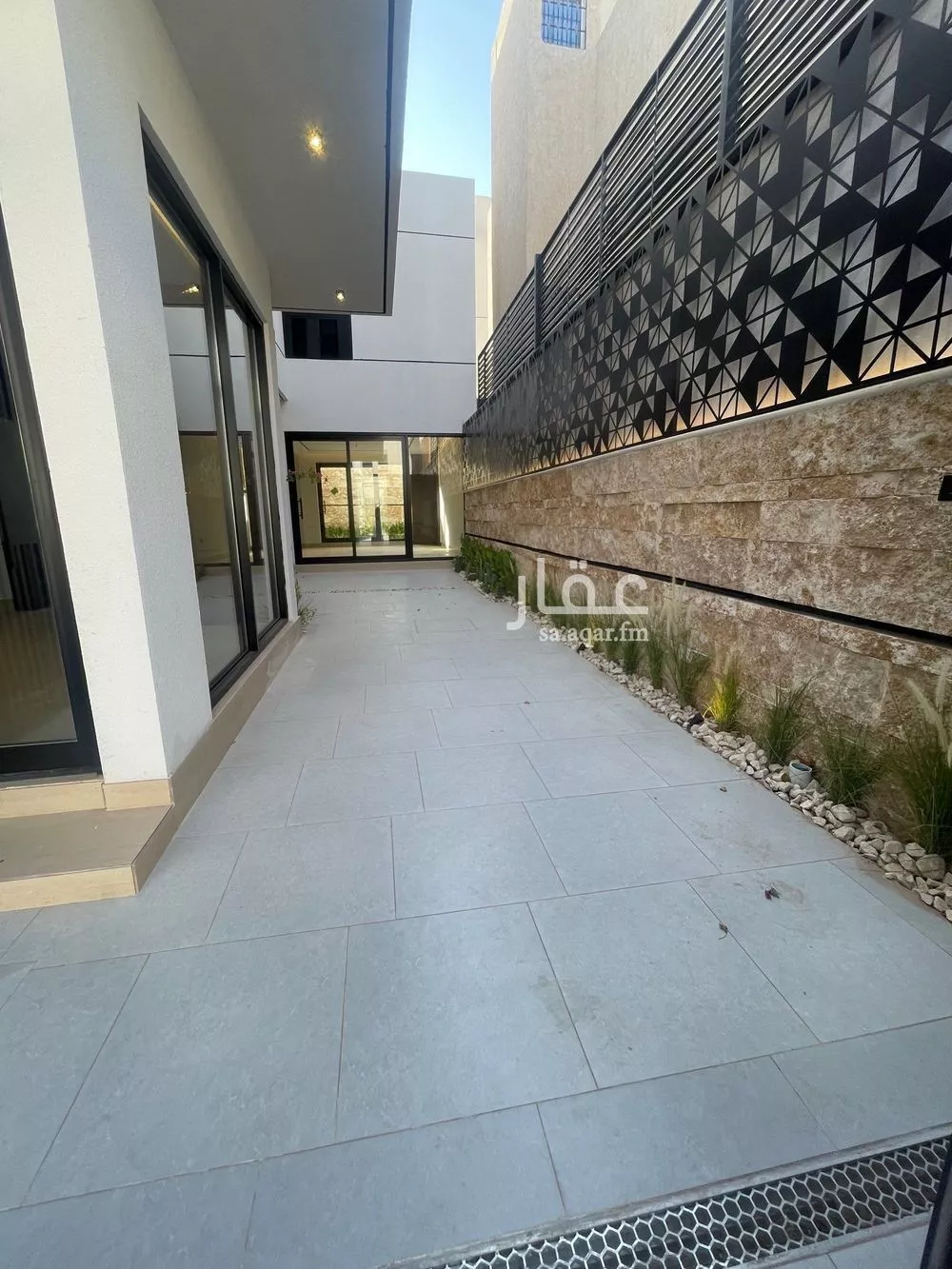 دوبلكس 6 غرف في المهدية 3