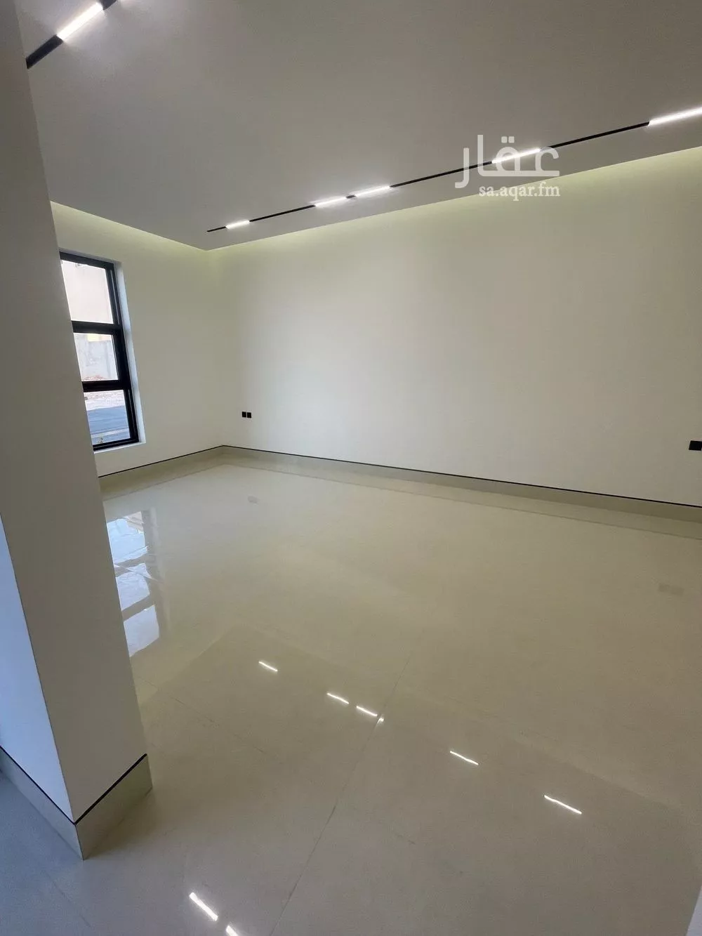 فيلا 6 غرف في المهدية 5