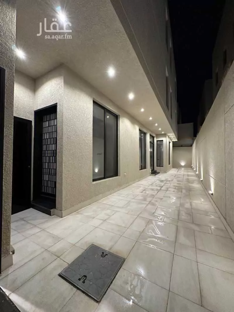 6 bedroom villa in Al Mahdiyyah 2