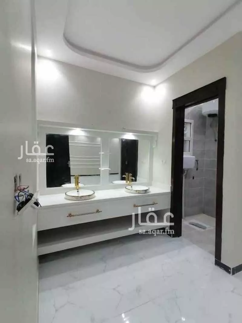 6 bedroom villa in Al Hazm 2