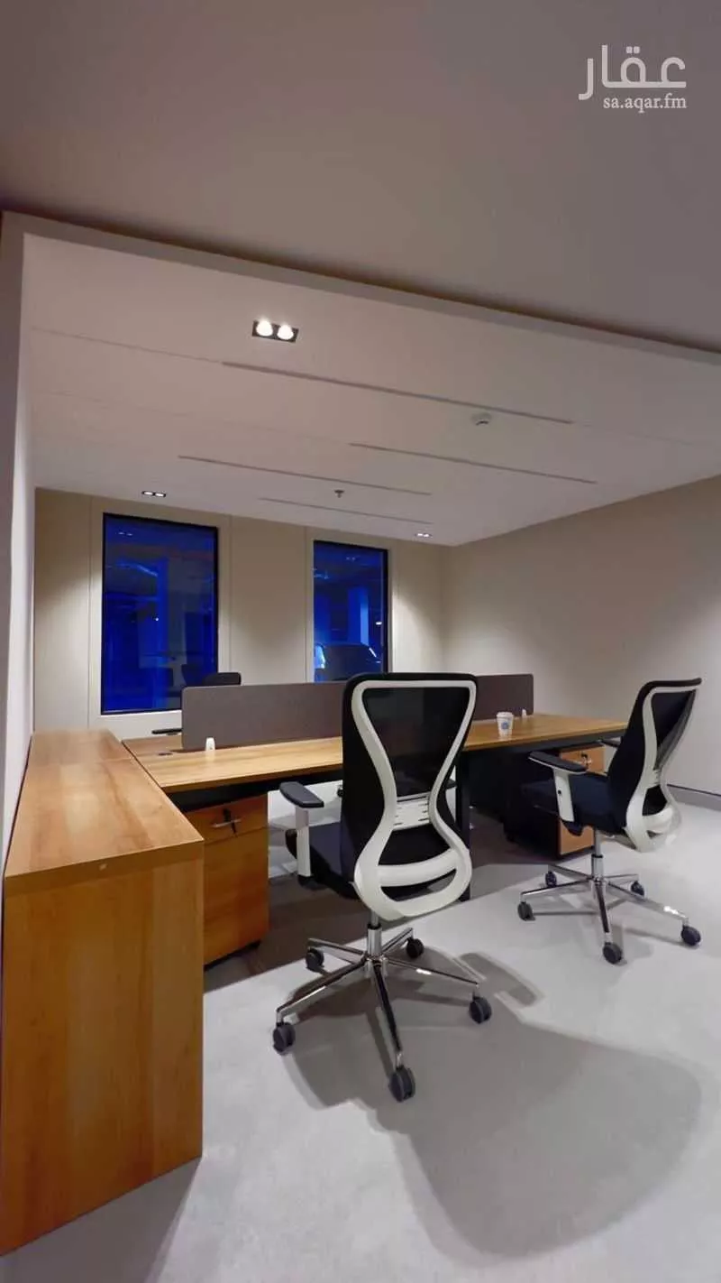 شقة 3 غرف في الملقا 4