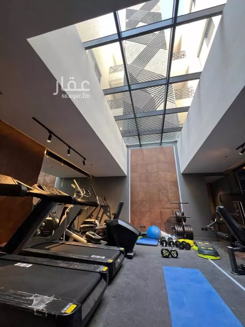 شقة 3 غرف في الملقا 5